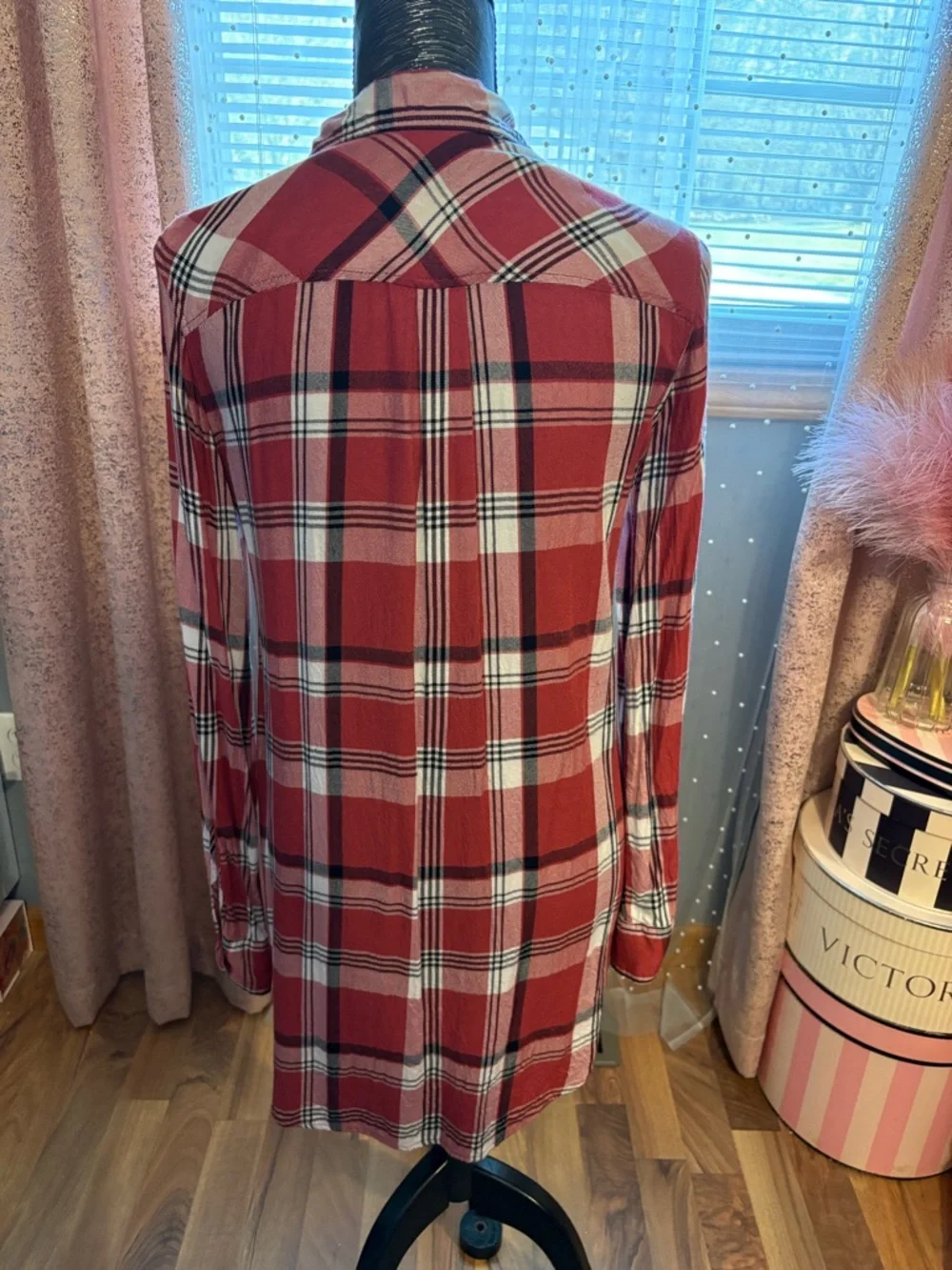 Express Red Plaid Long Shirt - Picture 3 of 5